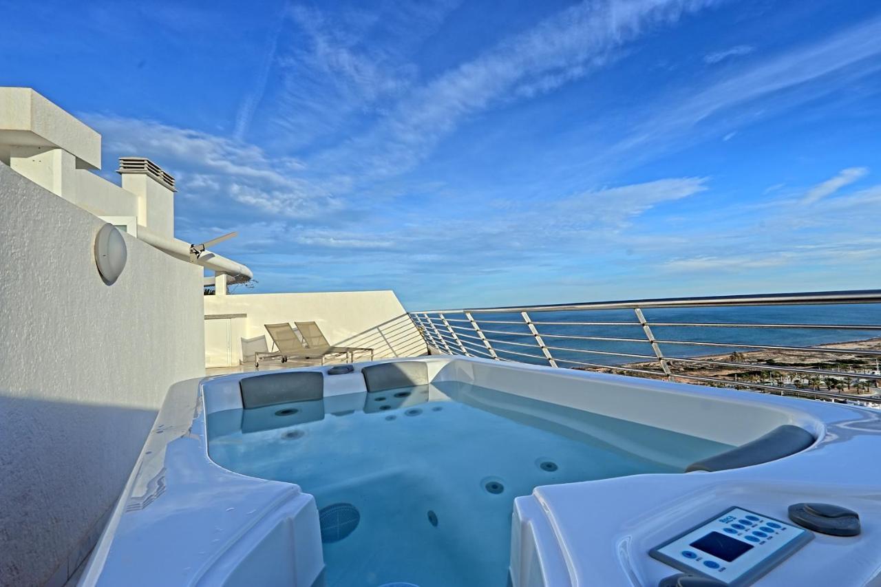 アレナレス・デル・ソル006 - Infinity View Penthouse - Comfortholidaysアパートメント エクステリア 写真