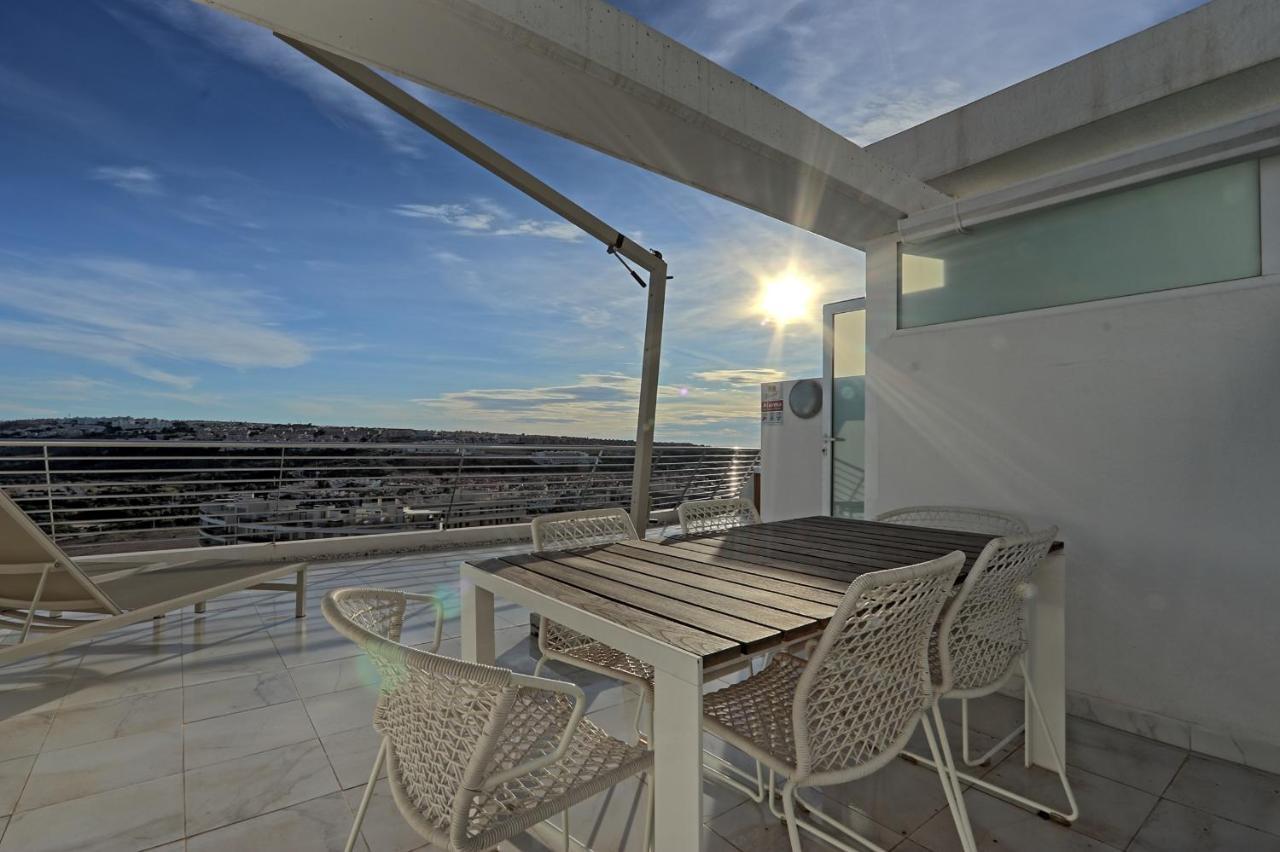 アレナレス・デル・ソル006 - Infinity View Penthouse - Comfortholidaysアパートメント エクステリア 写真
