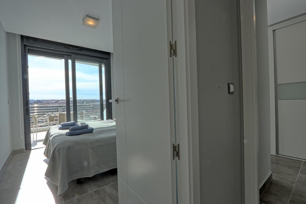 アレナレス・デル・ソル006 - Infinity View Penthouse - Comfortholidaysアパートメント エクステリア 写真